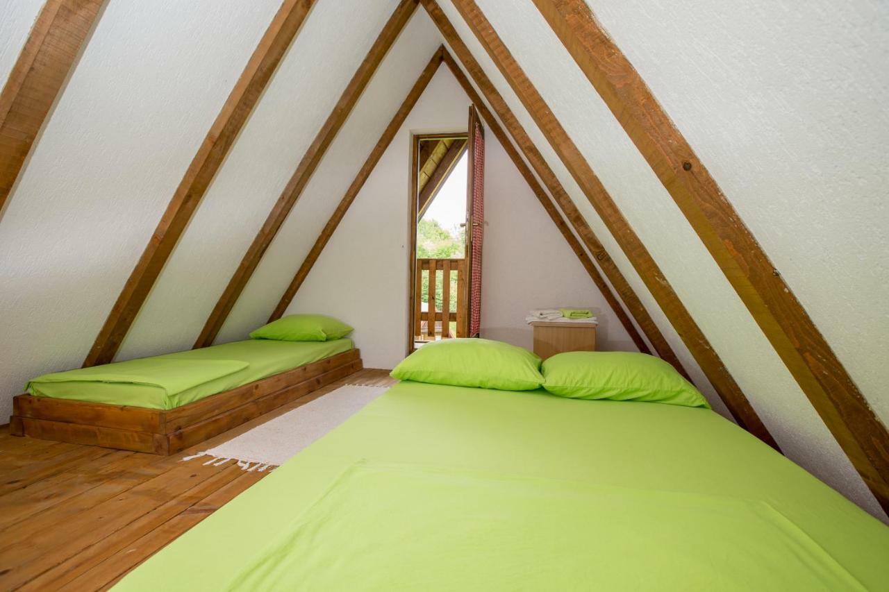 Etno Village Vojnik Savnik Ngoại thất bức ảnh