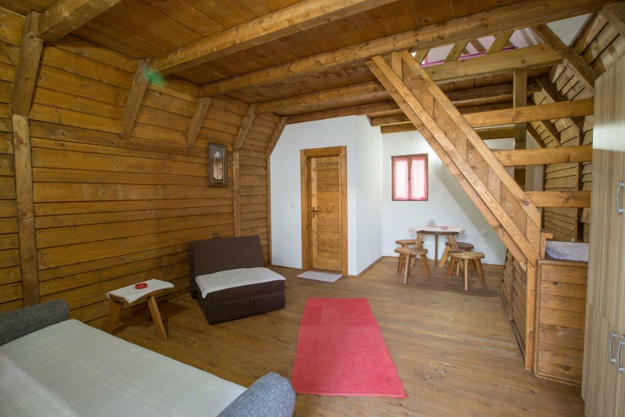 Etno Village Vojnik Savnik Ngoại thất bức ảnh